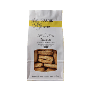 Crumbly lemon shortbread biscuits with a fresh, tangy citrus aroma